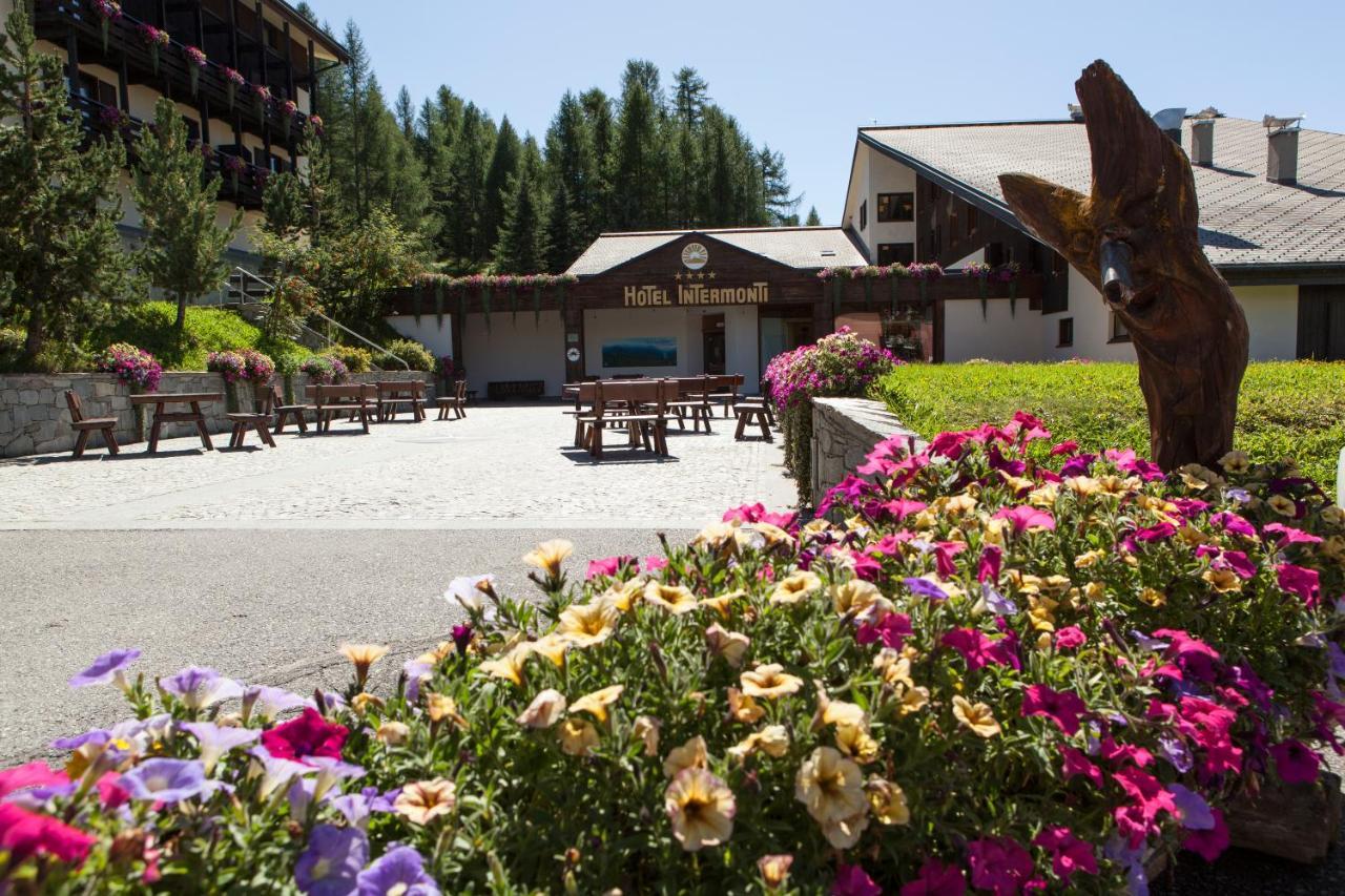 Hotel Intermonti Livigno Kültér fotó