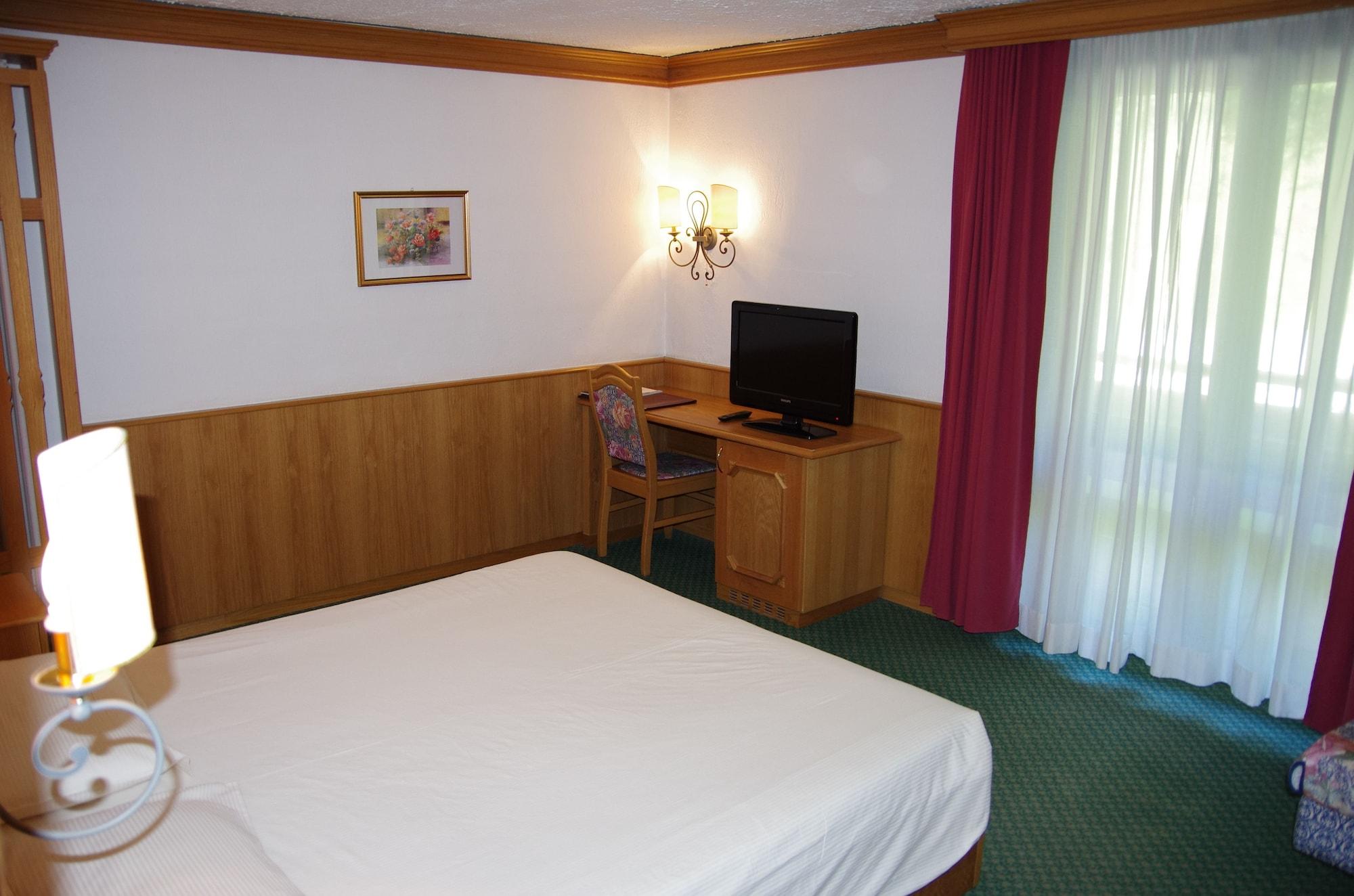 Hotel Intermonti Livigno Kültér fotó