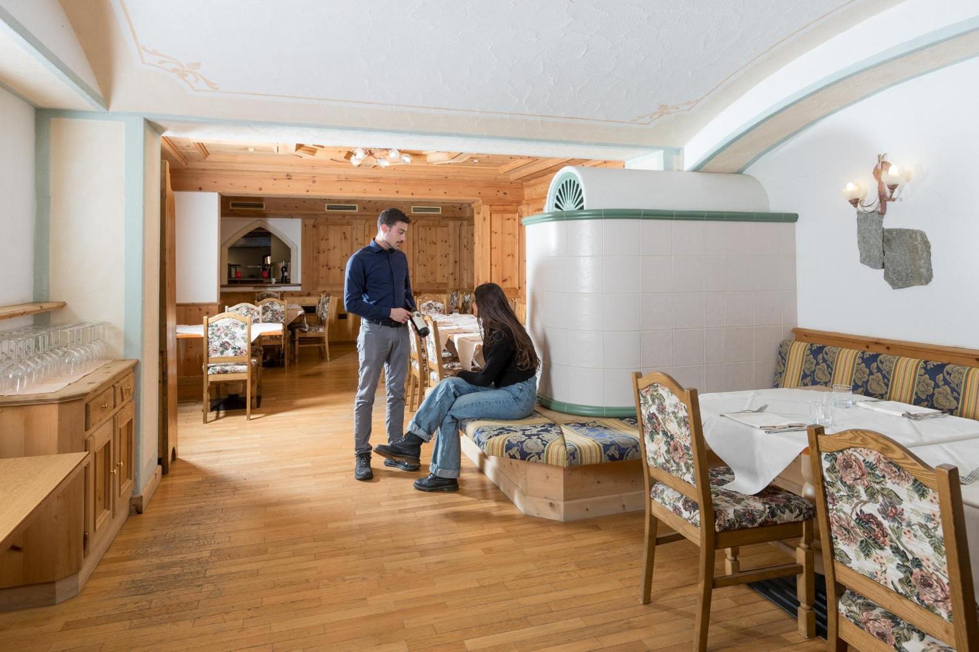 Hotel Intermonti Livigno Kültér fotó