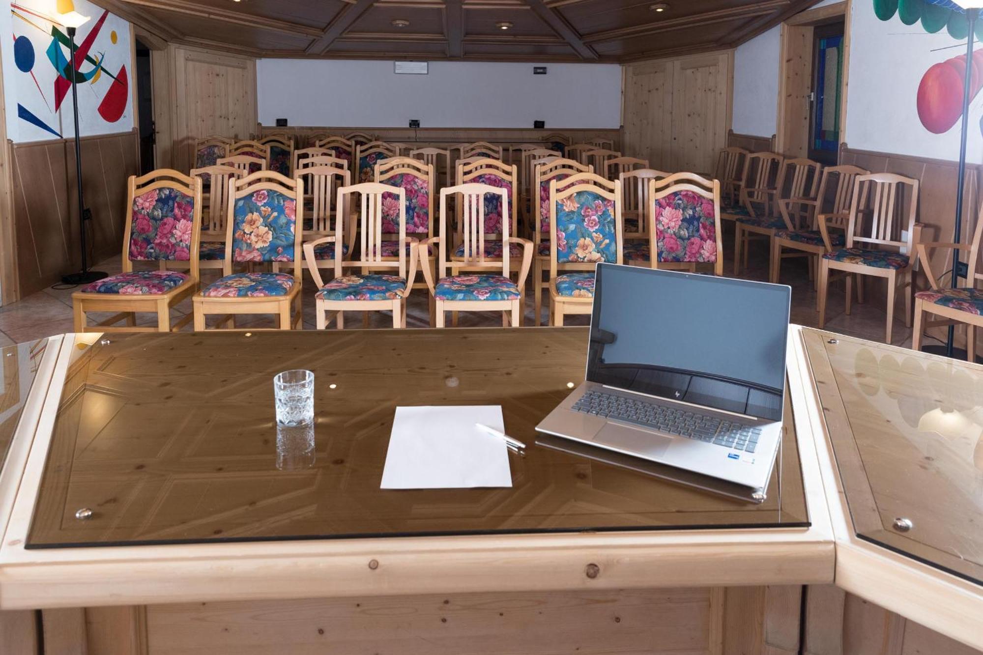 Hotel Intermonti Livigno Kültér fotó