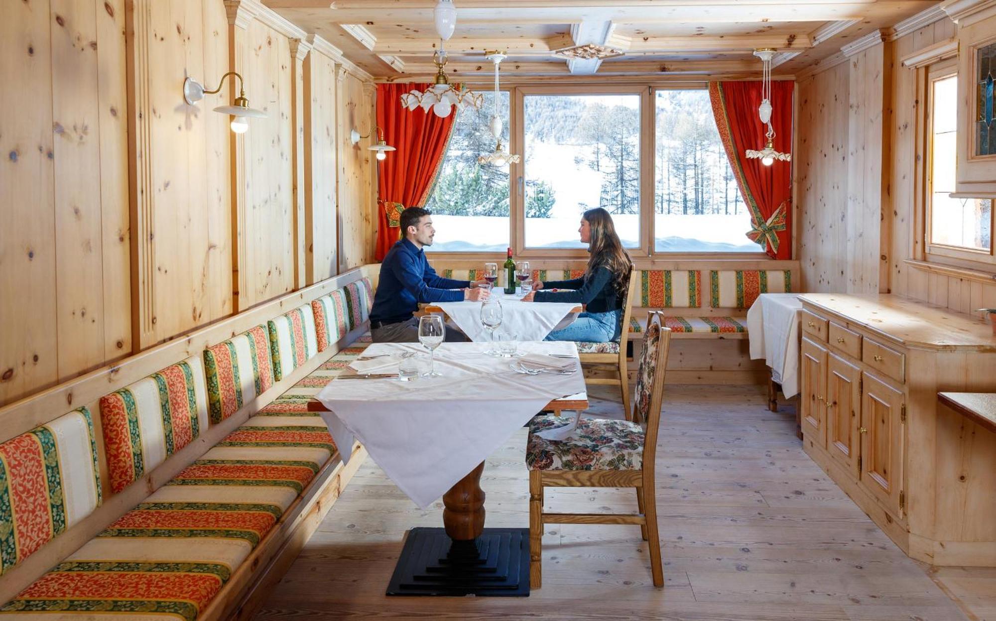 Hotel Intermonti Livigno Kültér fotó