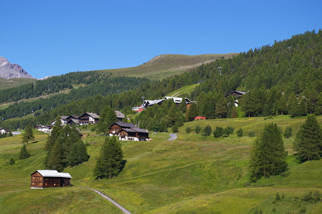 Hotel Intermonti Livigno Kültér fotó