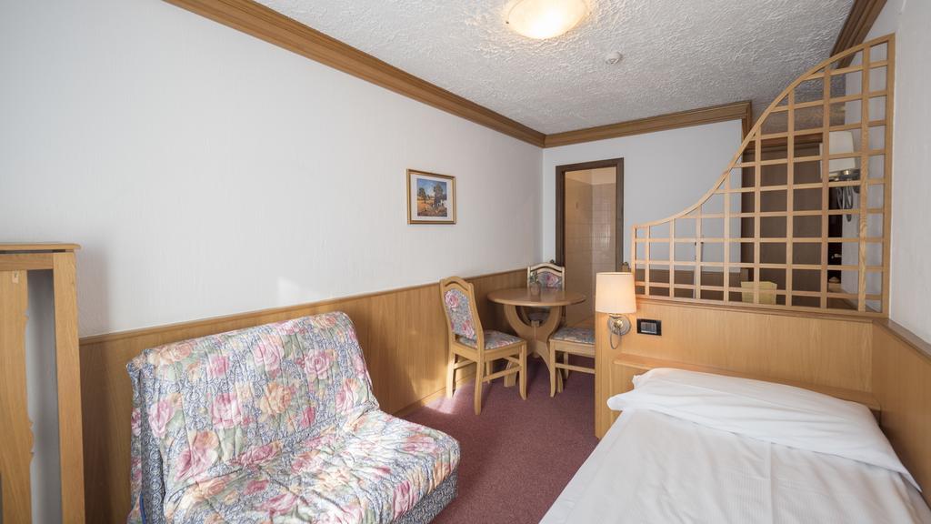 Hotel Intermonti Livigno Kültér fotó