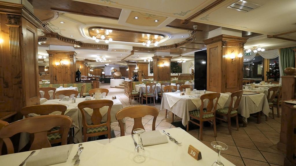 Hotel Intermonti Livigno Kültér fotó